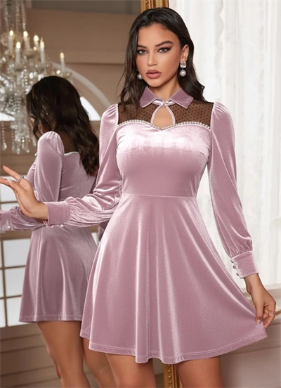 Kadın Uzun Kollu Yakalı Tül Detaylı Incili Mini Kadife Elbise