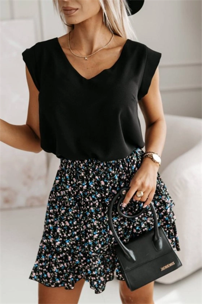 Kadın üst Sandy Kumaş Bluz, Alt çiçek Desenli Süprem Kumaş Etek Ikili Takım