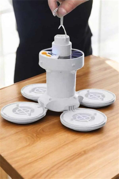 Kamp Lambası Işıldak Beyaz Işık Güneş Enerjili Solar Aydınlatma 5 Kanatlı Katlanabilir