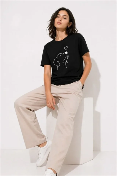 Köpek Figürlü Minimal Baskılı Tişört Kısa Kol Yazlık T-Shirt - Siyah