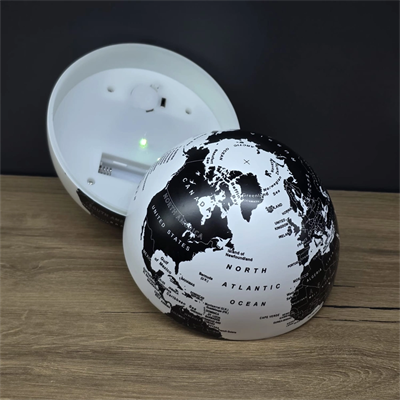 LED Işıklı 360 Derece Dönen Dünya Küresi