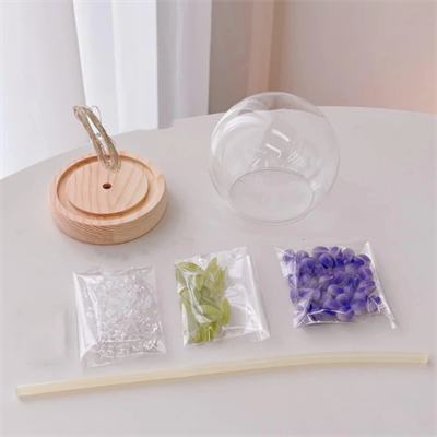 LED Işıklı Lale Cam Küre