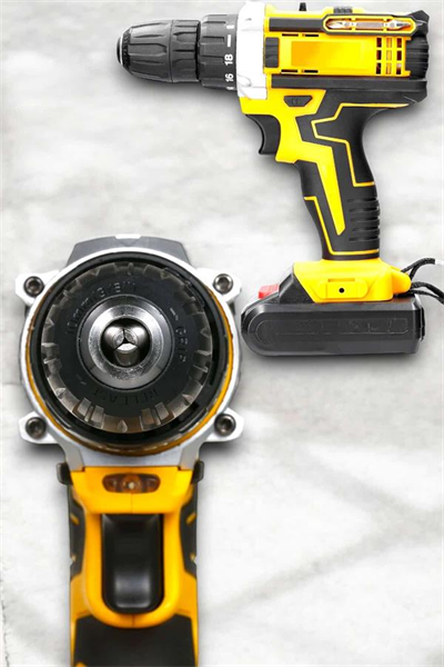 Metal Dişli 24W Akülü Matkap -Çift Bataryalı ve LED Çalışma Işığı ile Tam Set