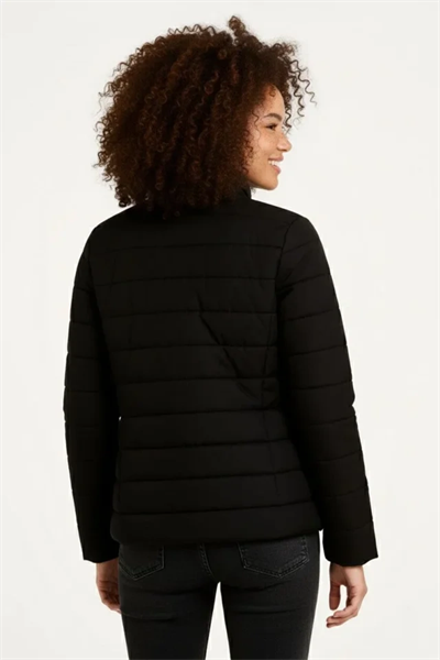 Mikro Su İtici Kapitone Baskılı Astarlı Fermuarlı Bomber Mont - Siyah