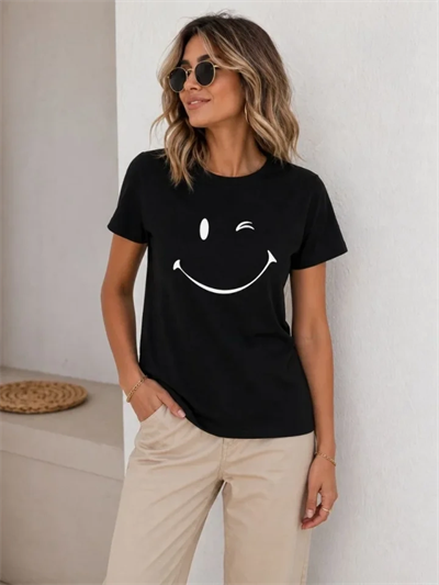Minimal Gülümseyen Yüz Baskılı Tişört Kısa Kol Yazlık T-Shirt - Siyah