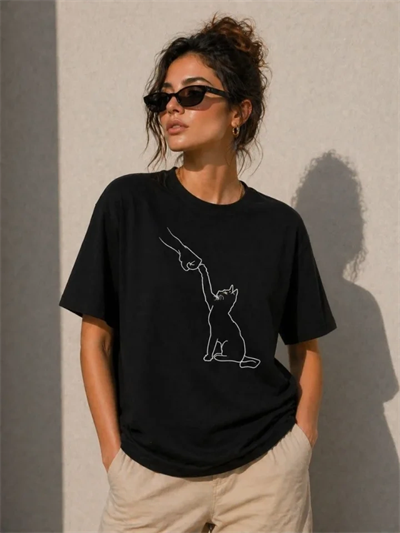 Minimal Kedi Çizim Baskılı Tişört Kısa Kol Yazlık T-Shirt - Siyah