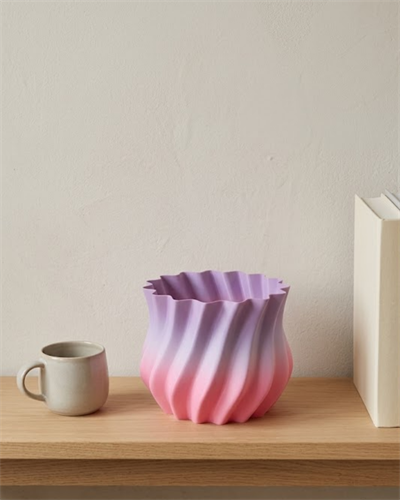 Pembe Lila Degrade Kıvrımlı 3D Vazo Estetik Ev Ofis Dekoru