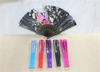 Plastik Yelpaze Model 2