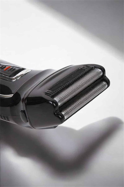 Profesyonel Paslanmaz Çelik Bıçaklı Saç ve Sakal İçin Çok Yönlü Kullanım