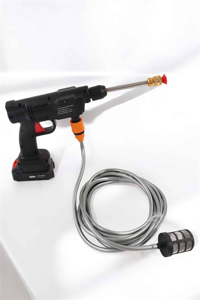 ŞARJLI ARAÇ YIKAMA