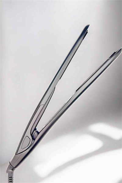 Saç Düzleştirici Isı Ayarlı Döner Kablo Yıpranma Karşıtı