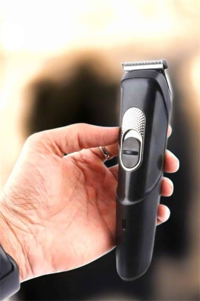Saç Sakal Tüy Kısaltma Makinesi  Lazer Epilasyon Öncesi Ense Kesme Makine