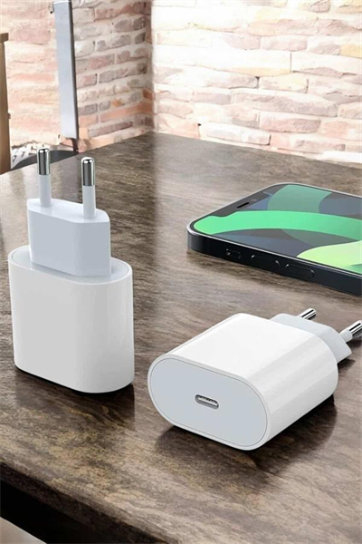 Şarj Aleti İOS 15/15 Pro Max Uyumlu Şarj Adaptörü ve Kablosu