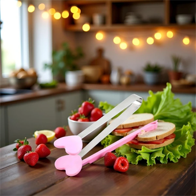 Sevimli Kalpli Maşa