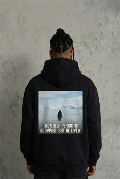 Siyah Oversize Hoodie - Sırt Baskılı Survivor Penguin Temalı, Felsefi Yazılı Kapüşonlu Sweatshirt - Siyah
