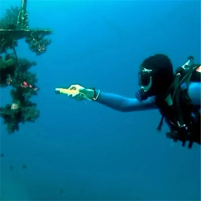 Süper Parlak LED Su Altı Dalış Feneri