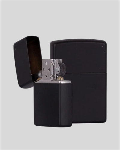 Tasarım Metal Çakmak Minimal Mat Yüzeyli ve Şık Görünümlü