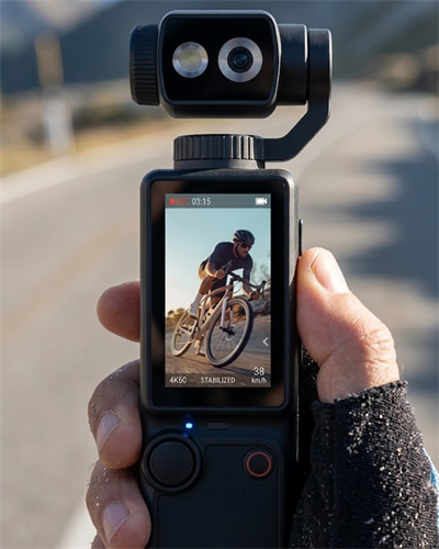 Taşınabilir 4K Vlog Kamera 2.0 IPS Ekran Ayarlanabilir Lens ve Stabil Çekim Özellikli