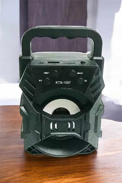 Taşınabilir Bluetooth Hoparlör Led Işıklı Uzun Pil Ömrü