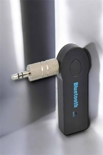 Tüm Araçlara Uyumlu Aux Car Bluetooth Kablosuz Araç Bağlantı Kiti