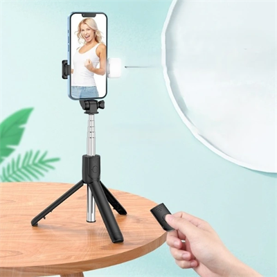 Uzaktan Kumandalı Tripod Özellikli Selfie Çubuğu