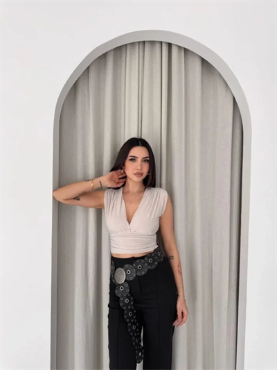 Vatkalı Kolsuz V Yaka Drapeli Crop Bluz Likralı Fit - Boyalı Gri