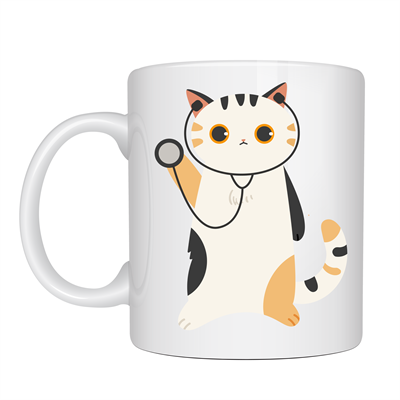 Veteriner Kedi Tasarımlı Porselen Kupa MODEL 177 – Stetoskoplu Sevimli Kedi Kahve Kupası – Veterinerlere ve Kedi Severlere Hediye