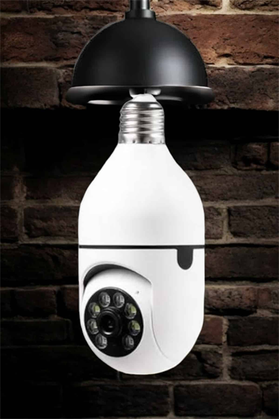 Wifi Kamera Duylu Ampul Görünümlü 360 Derece Dönebilen Ev Kamerası
