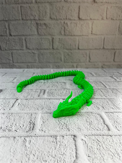 YEŞİL HAREKETLİ EJDERHA