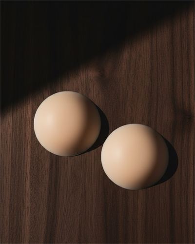 Yapışkanlı Silikon Göğüs Ucu Pedi Seamless Doğal Görünüm