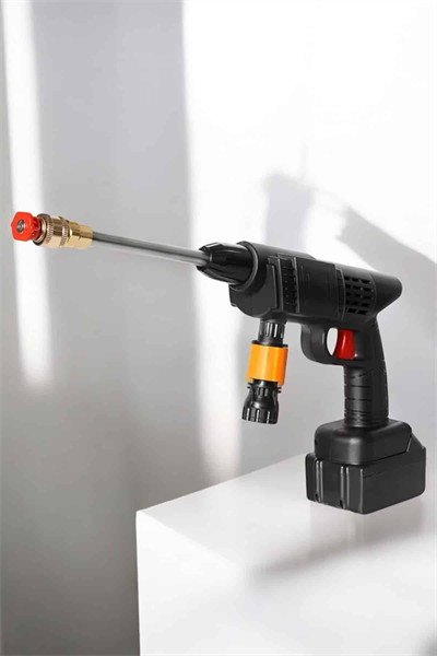 Yeni Nesil Araç Yıkama Şarjlı Tabancası Basınçlı Su Hazneli