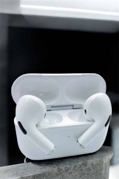 Yeni Nesil Pro Bluetooth Kulaklık Uzun Pil Ömrü Beyaz