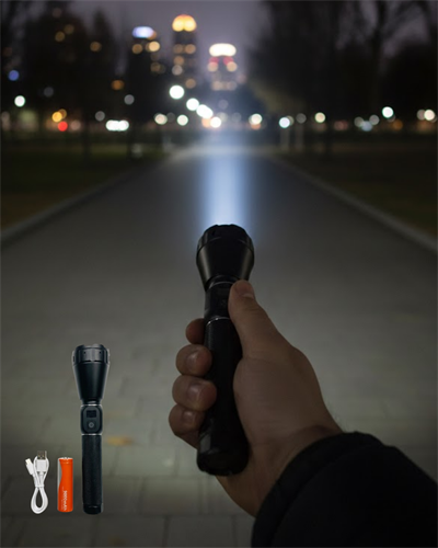 Yüksek Lümenli Şarjlı El Feneri 9000mAh Güçlü Işık ve Taşıma Çantalı Set