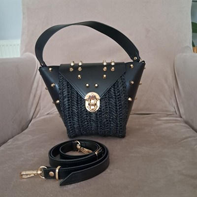 Gold Zımbalı Çapraz Omuz Çantası 