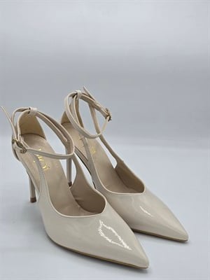 Luvestashoes Bej Bilekten Tokalı İnce Topuk Stiletto