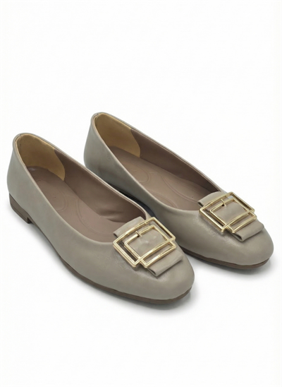 Luvestashoes Gold Çerçeve Tokalı Babet Bej