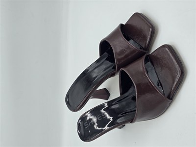LUVESTASHOES KARE BURUNLU  TOPUKLU TERLİK  ACI KAHVE