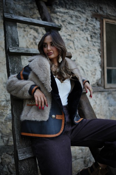 Lux Kürk Eliza