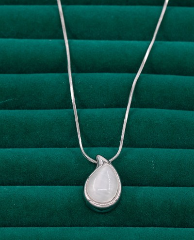 Su Damlası Taşlı Çelik Kolye