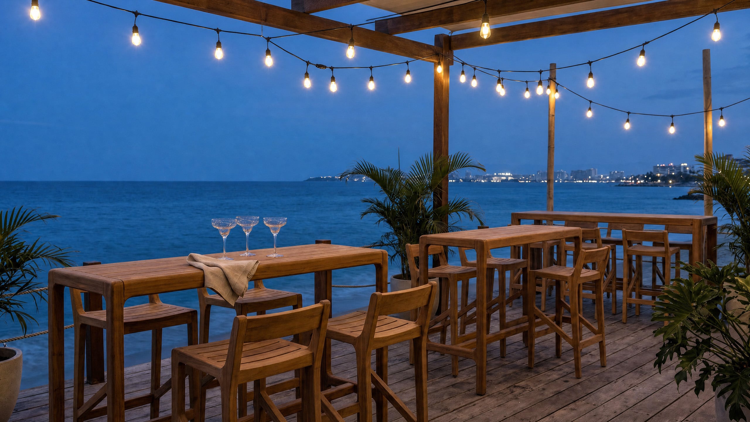 Restoran açık hava yemek alanı