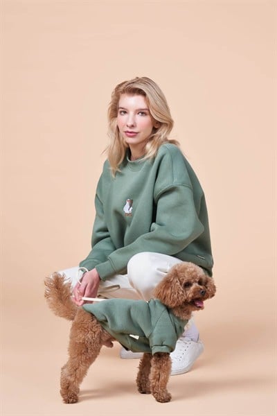 Sahipler İçin Tek Ürün Pou Series DuckDash Sweatshirt