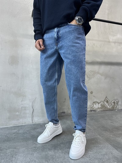 Trend Fit Rahat Kalıp Mavi Yıkamalı Boyfriend Pantolon