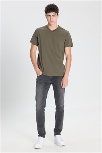 AC&Co/Altınyıldız Classics Slim Fit Dar Kesim V Yaka Pamuklu V Yaka Kısa Kollu Tişört