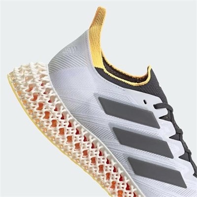 adidas 4DFWD 4 Kadın Koşu Ayakkabısı - Bedenler: 41 1/3 EU, 42 EU, 42 2/3 EU, 44 EU, 44 2/3 EU, 46 EU