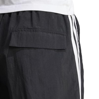 adidas Essentials 3-Stripes Lifestyle Woven Şort, JE1309