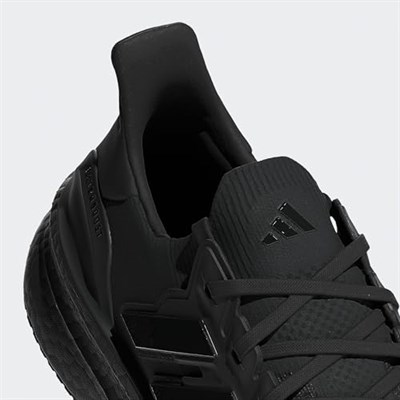 adidas Ultraboost 5 Erkek Koşu Ayakkabısı