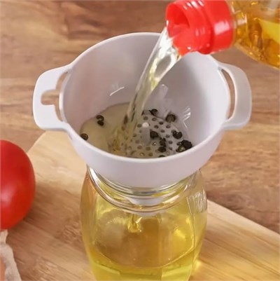 AEE 4 Parça Süzgeçli Sıvı Aktarma Aparatı Sıvı Yağ Baharat Bakliyat Doldurma Aktarma