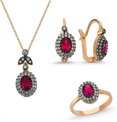 Altın Sepeti Kırmızı Beyaz Taşlı Set