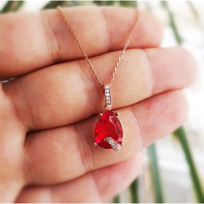Altın Sepeti Rose Gümüş Kırmızı Damla Taşlı Kolye