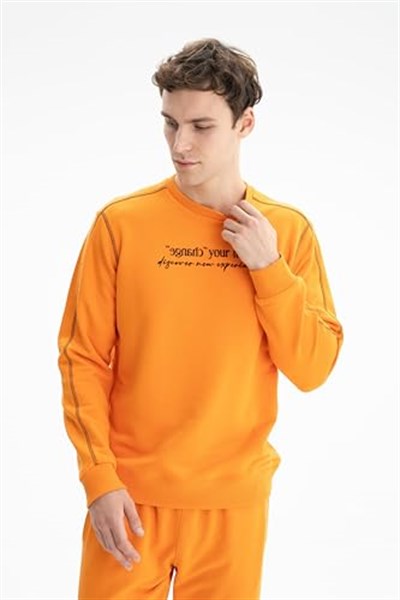 Ar-ma Erkek Bisiklet Yaka Sweatshirt Yazi Baskili Cepsiz Örme Kumaş Regular Fit%75 Pamuk%25 Polyester 30/1 3 İplik Şardonsuz K26124601601